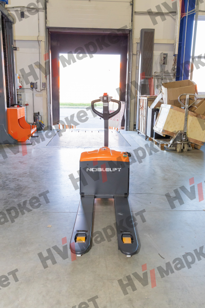 Самоходная тележка EPT20Q (AGM battery 48V/30Ah and 48V5A built-in charger)