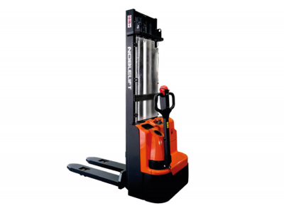 Самоходный штабелер ECL15N duplex mast (В-3600мм)