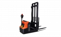 Компактный самоходный штебелер PSE06BCB (В-3200мм) HV Market
