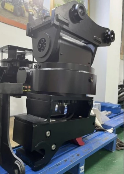 Тилт ротатор для экскаватора MSV TR200