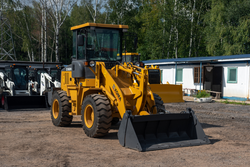 Фронтальный погрузчик XG918N (3-я гидролиния, ковш 4-в-1) HV Market