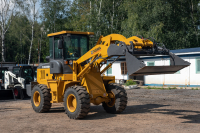 Фронтальный погрузчик XG918N (3-я гидролиния, ковш 4-в-1) HV Market