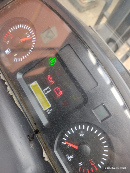 TRF D* Вилочный погрузчик HV Market