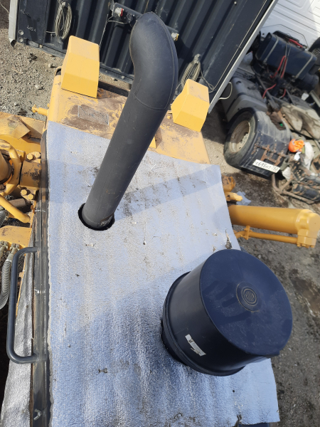 Beezone D* Бульдозер HV Market