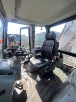 Borus BR-825 Экскаватор-погрузчик HV Market