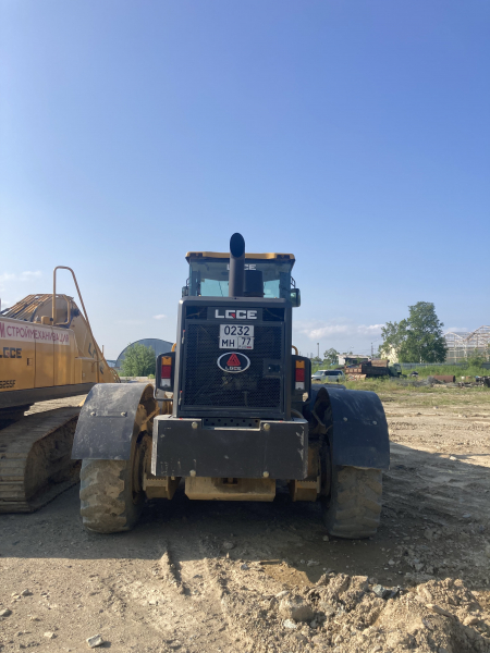 LGCE G9220 Автогрейдер