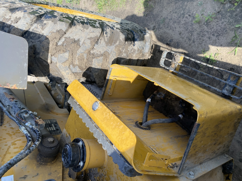 SHANMON 388 Экскаватор-погрузчик HV Market