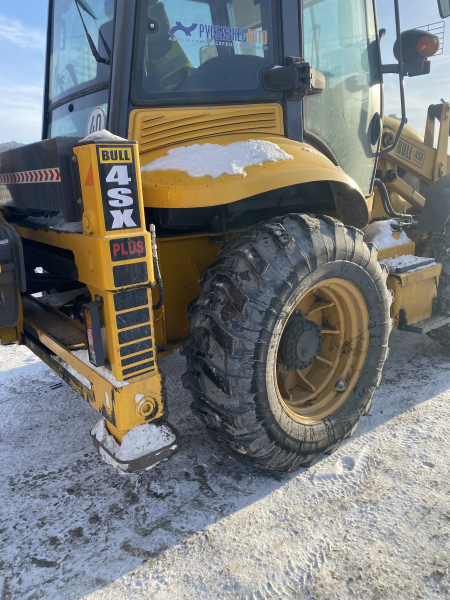 Bull 4SX Экскаватор-погрузчик HV Market