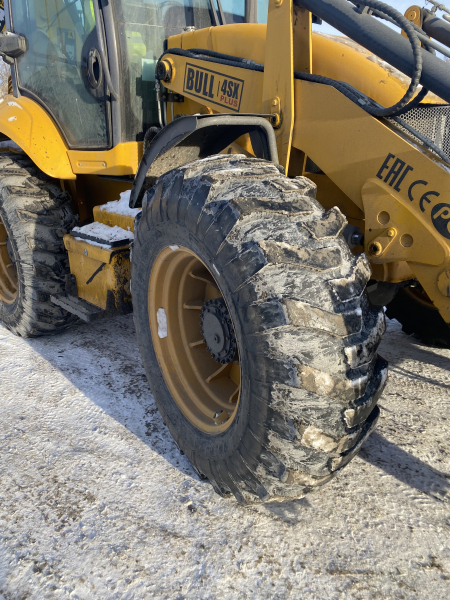 Bull 4SX Экскаватор-погрузчик HV Market