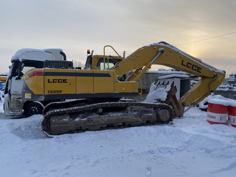 LGCE E6300 Экскаватор