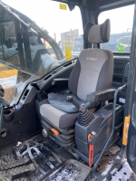 Hyundai R380 Экскаватор HV Market