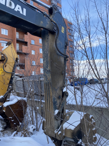 Hyundai R380 Экскаватор HV Market