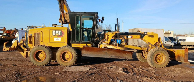 Caterpillar 140 Автогрейдер