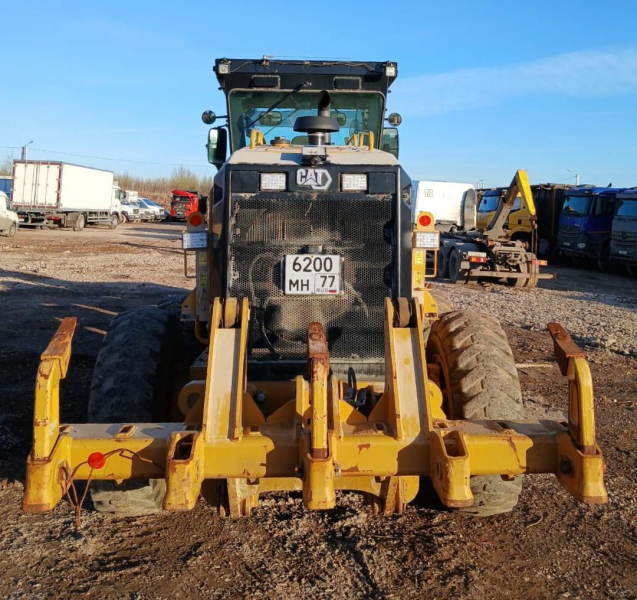 Caterpillar 140 Автогрейдер