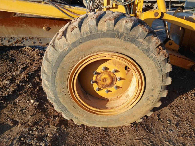 Caterpillar 140 Автогрейдер