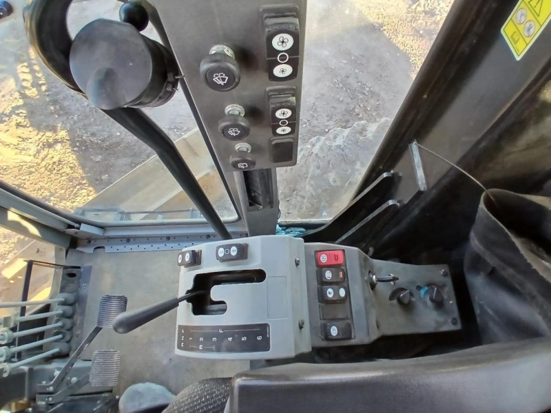 Caterpillar 140 Автогрейдер