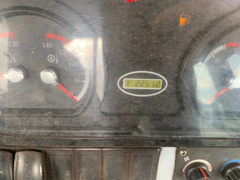 SHANMON 388 Экскаватор-погрузчик HV Market