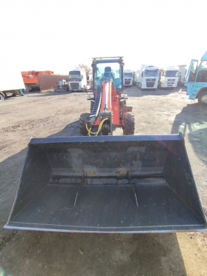 REDSTAR TL* Фронтальный погрузчик HV Market