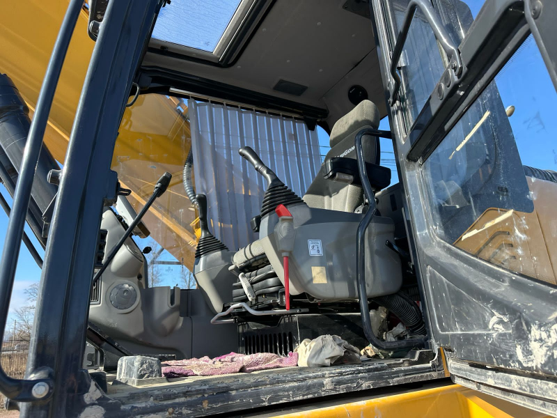 LiuGong CLG933 Экскаватор HV Market