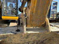 LiuGong CLG933 Экскаватор HV Market