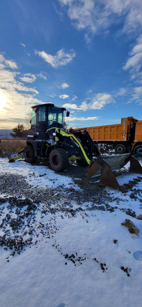 BOULDER ВL 30-25 Экскаватор-погрузчик HV Market