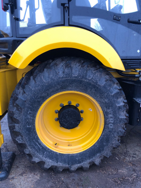 Мозырский машиностроительный завод МУЛ* на базе трактора Беларус 1221 Машина универсальная лесная