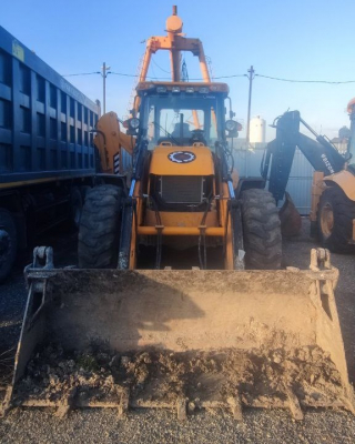 HDCM 4TX Экскаватор-погрузчик