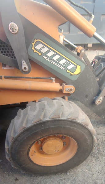 KYLOTON YJ280 Экскаватор-погрузчик HV Market