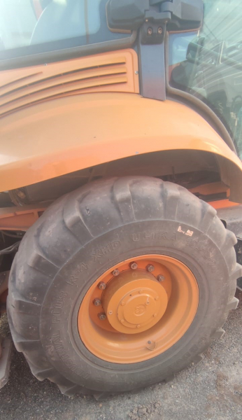 KYLOTON YJ280 Экскаватор-погрузчик HV Market