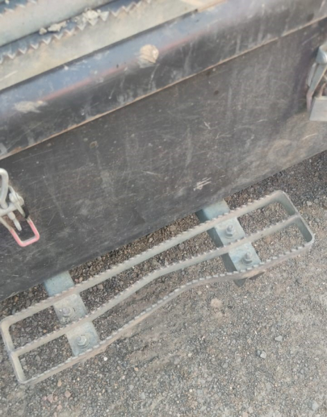 KYLOTON YJ280 Экскаватор-погрузчик HV Market