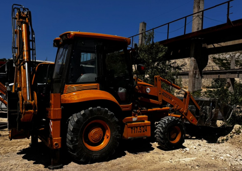 REDSTAR T17* Экскаватор-погрузчик HV Market