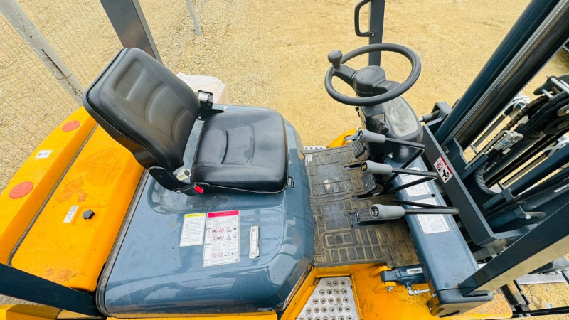 Aurora CPCD* Вилочный погрузчик HV Market