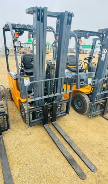 Aurora CPD* Вилочный погрузчик HV Market