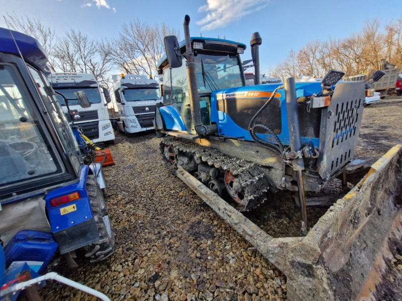 Агромаш 90ТГ Трактор