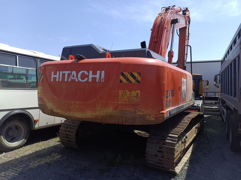 HITACHI ZX330 Экскаватор