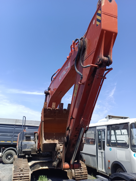 HITACHI ZX330 Экскаватор