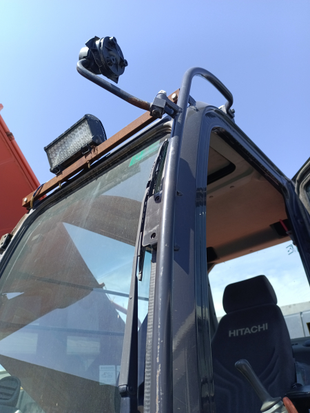 HITACHI ZX330 Экскаватор