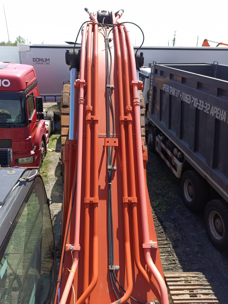 HITACHI ZX330 Экскаватор