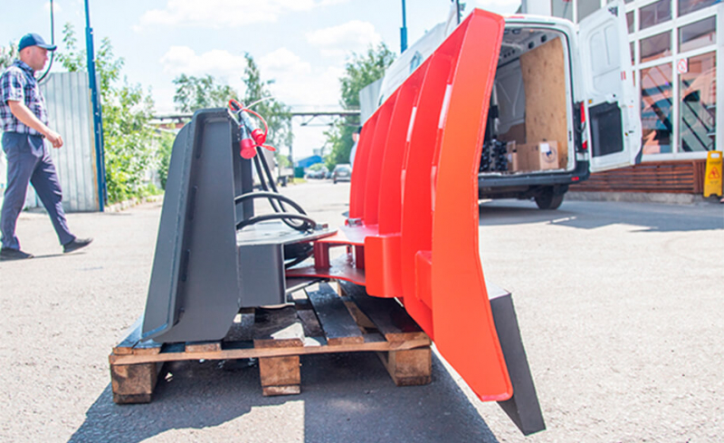 Отвал Impulse TB1800 на погрузчики