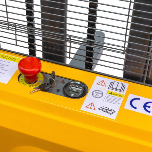 Штабелер самоходный CDD15R-E (N) (1500 кг; 2,5 м; 24В / 105Ач) SMARTLIFT