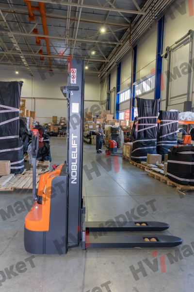 Самоходный штабелер ECL15B duplex mast (В-3600мм)