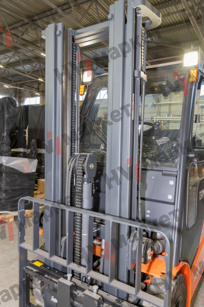 Электрический вилочный погрузчик FE4P16N Duplex mast (Свинц-кислот 400Ач, В-3000мм) HV Market